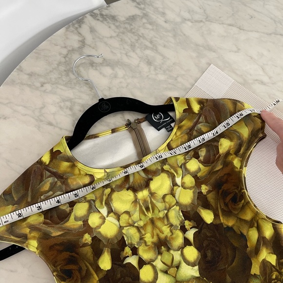 Alexander McQueen Chartreuse Mirror Bodycon Dress - Picture 5 of 11